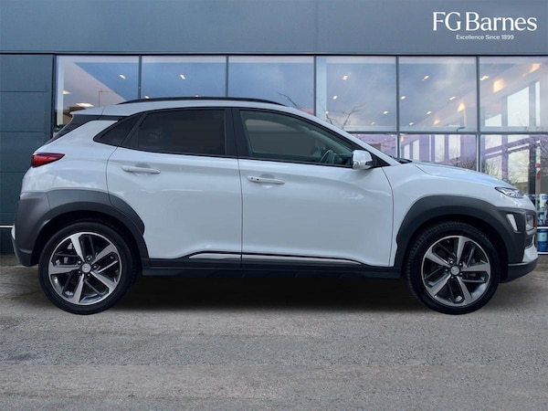 Used Hyundai KONA 2020 for sale - 76060795: Photo 2