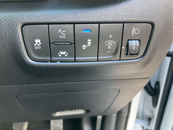 Used Hyundai KONA 2020 for sale - 76060795: Photo 41