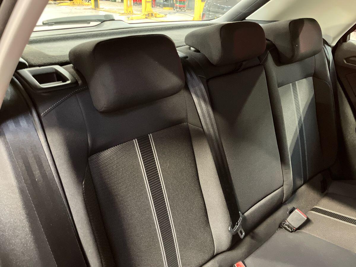 Used Volkswagen T-Roc 2020 for sale - 76990407: Photo 37