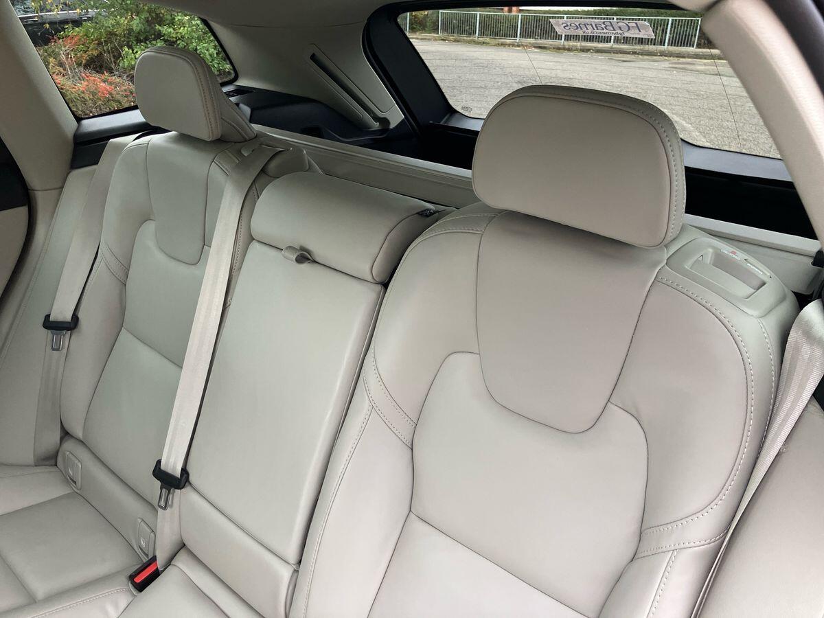 Used Volvo XC60 2024 for sale - 76408796: Photo 29