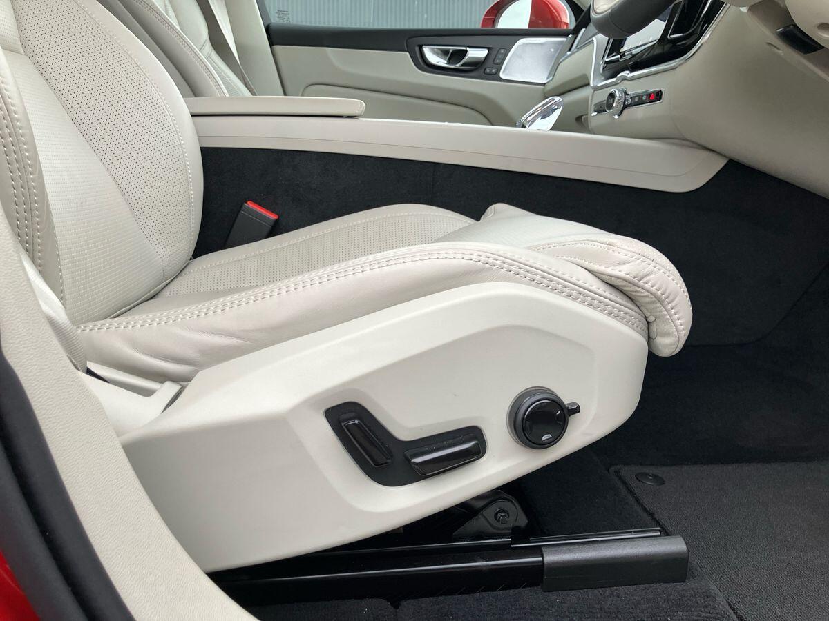 Used Volvo XC60 2024 for sale - 76408796: Photo 48