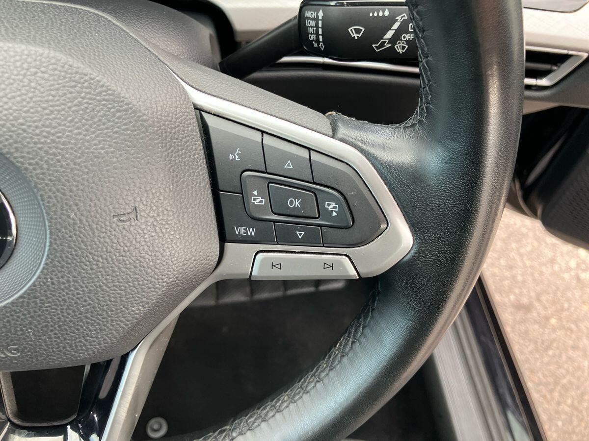 Used Volkswagen Golf 2022 for sale - 76122289: Photo 32