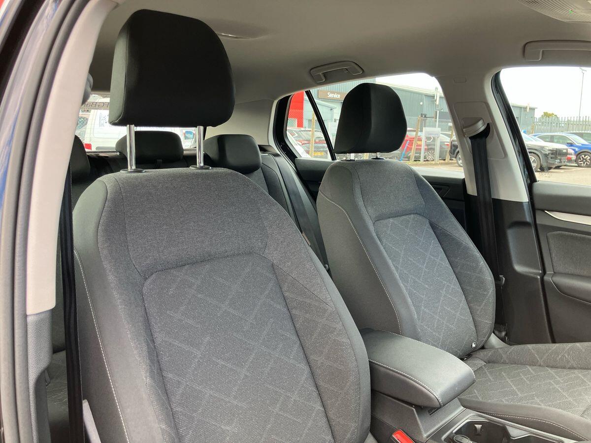 Used Volkswagen Golf 2022 for sale - 76122289: Photo 34