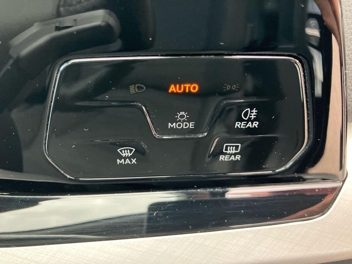 Used Volkswagen Golf 2022 for sale - 76122289: Photo 35