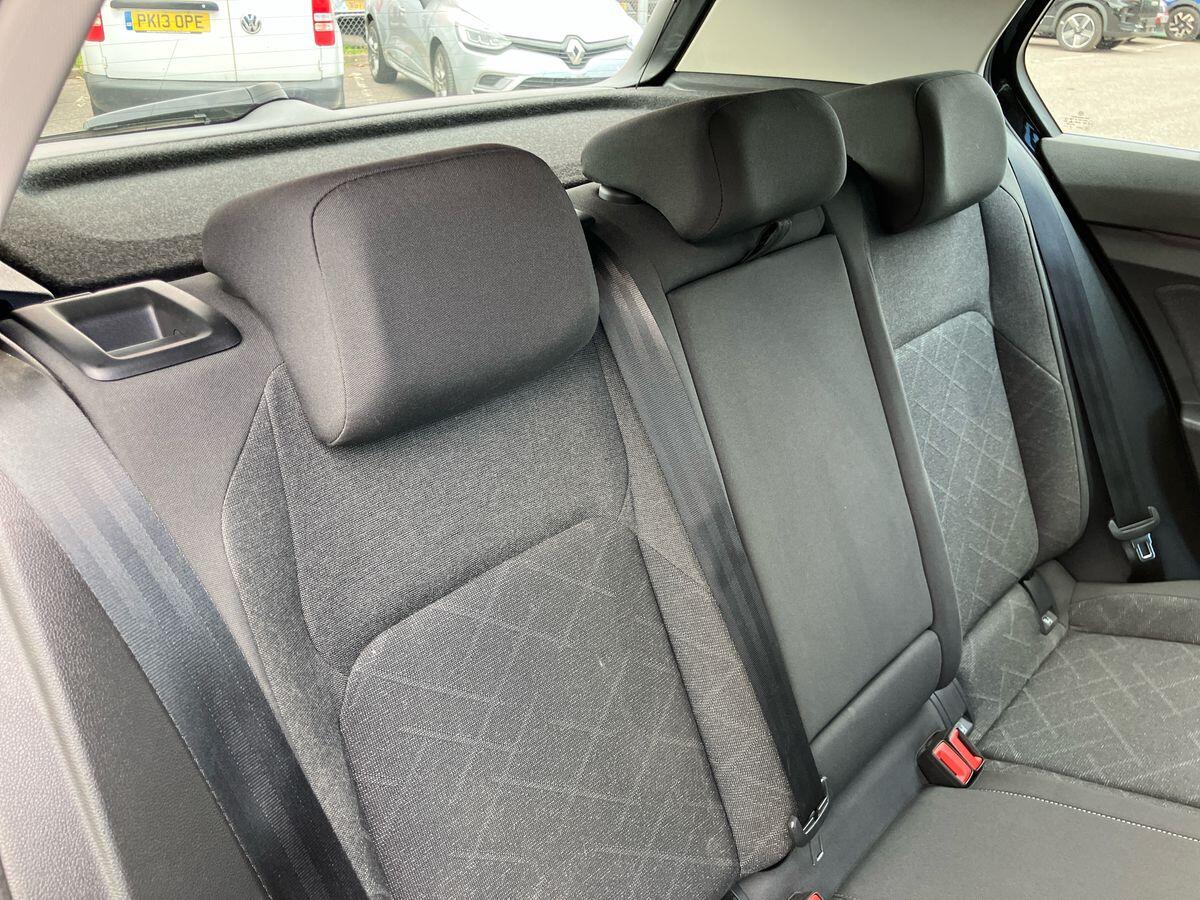Used Volkswagen Golf 2022 for sale - 76122289: Photo 36