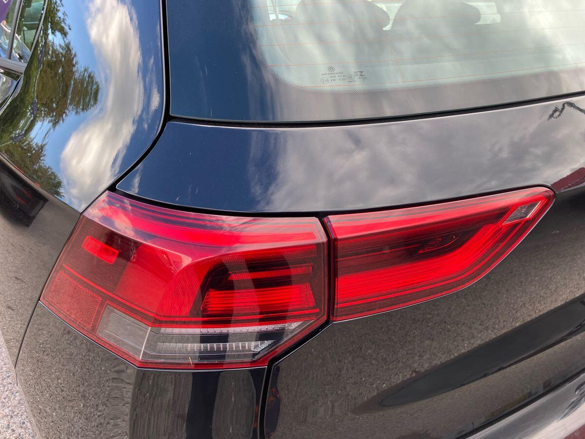Used Volkswagen Golf 2022 for sale - 76122289: Photo 39