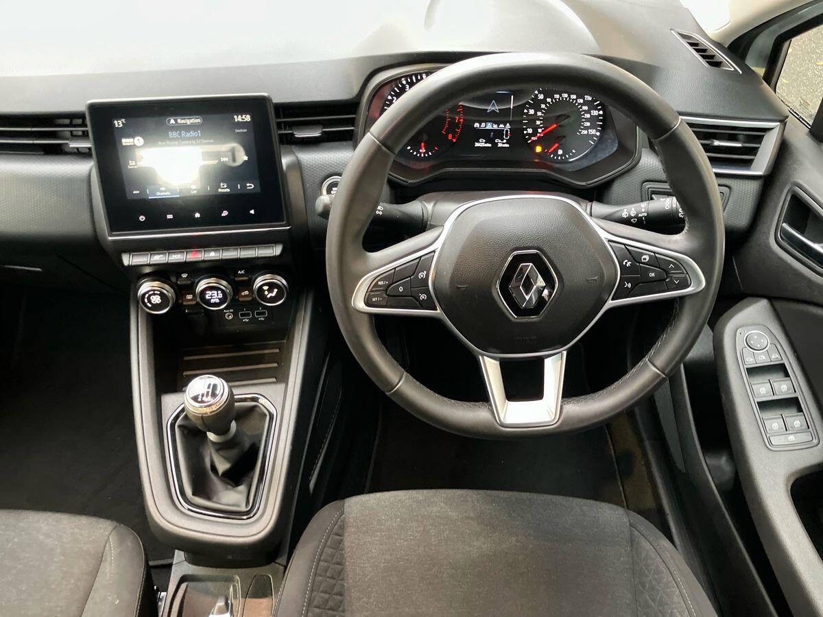 Used Renault Clio 2021 for sale - 76360511: Photo 14