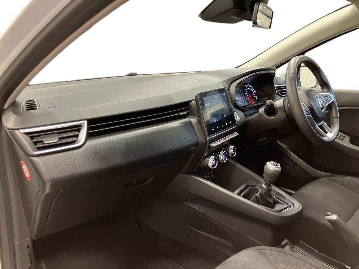 Used Renault Clio 2021 for sale - 76360511: Photo 17