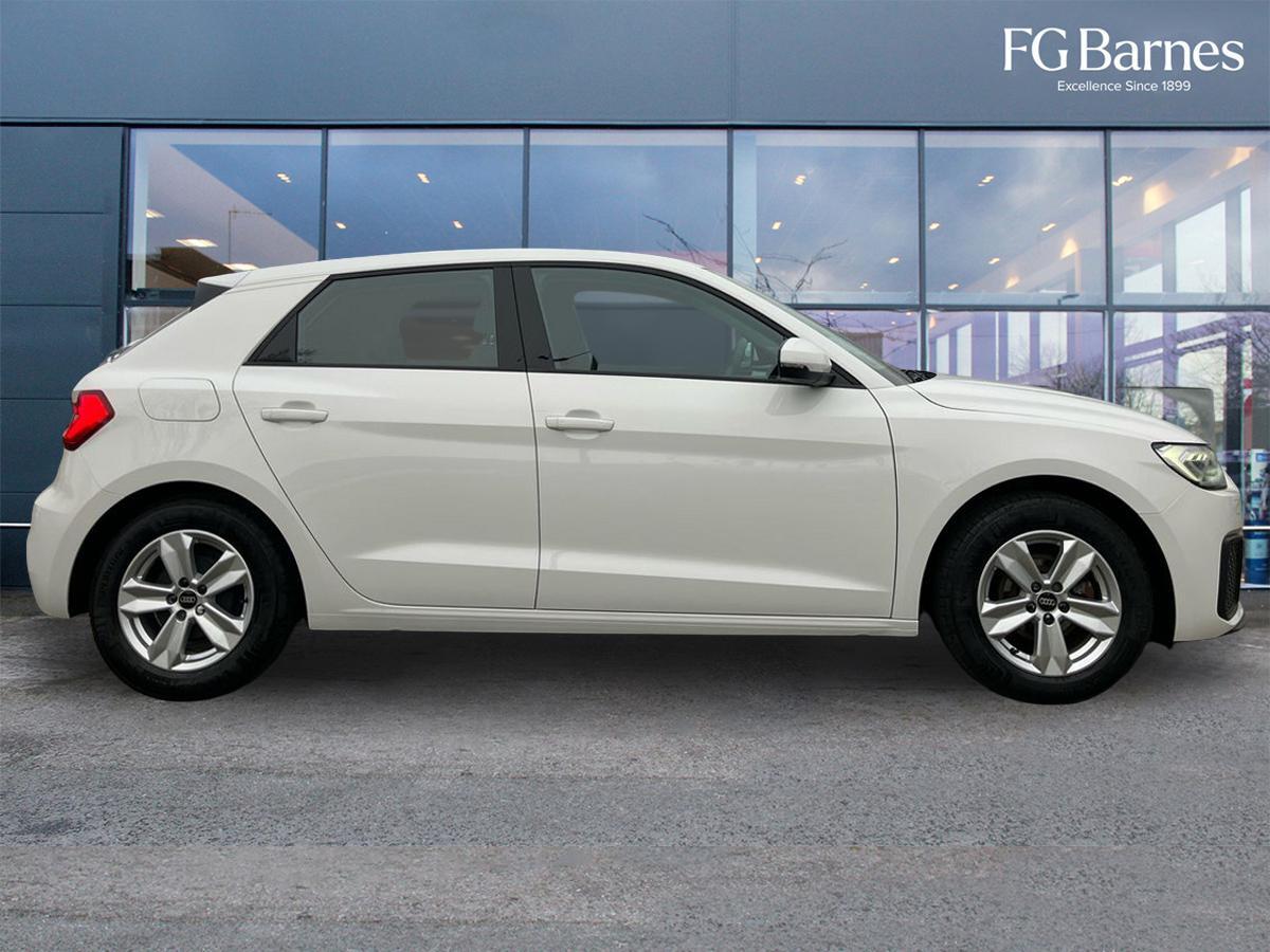 Used Audi A1 2022 for sale - 76898321: Photo 2