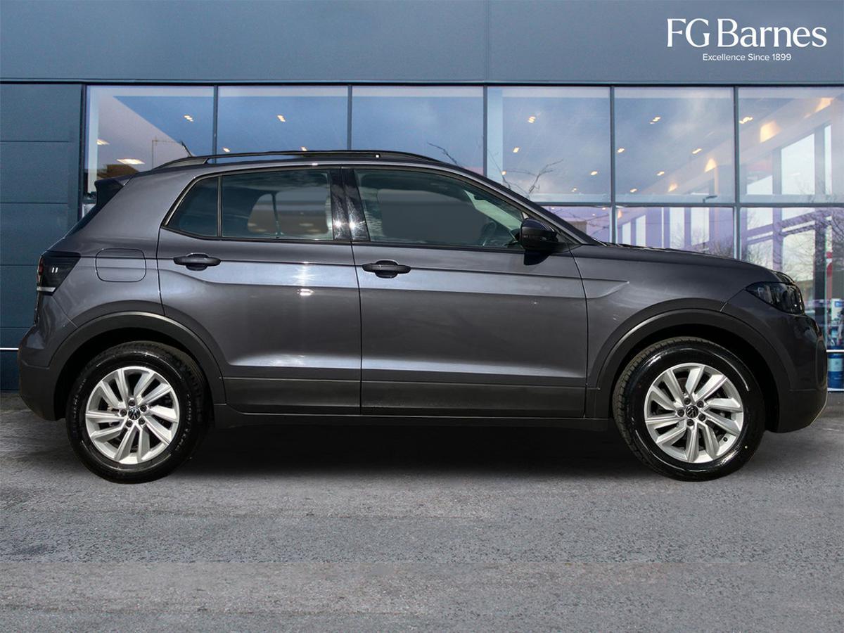 Used Volkswagen T-Cross 2022 for sale - 76122027: Photo 2