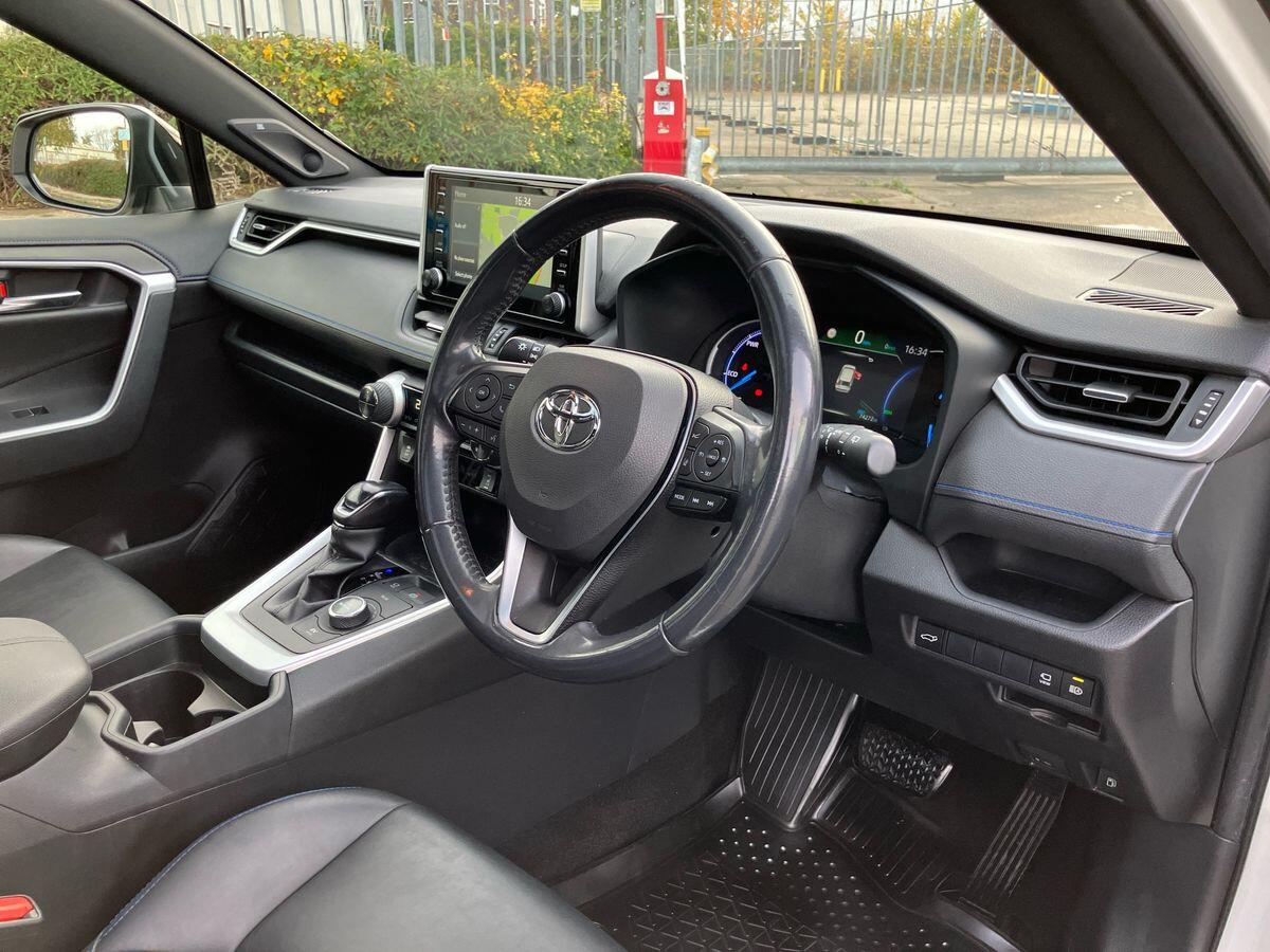 Used Toyota RAV4 2019 for sale - 76657712: Photo 13