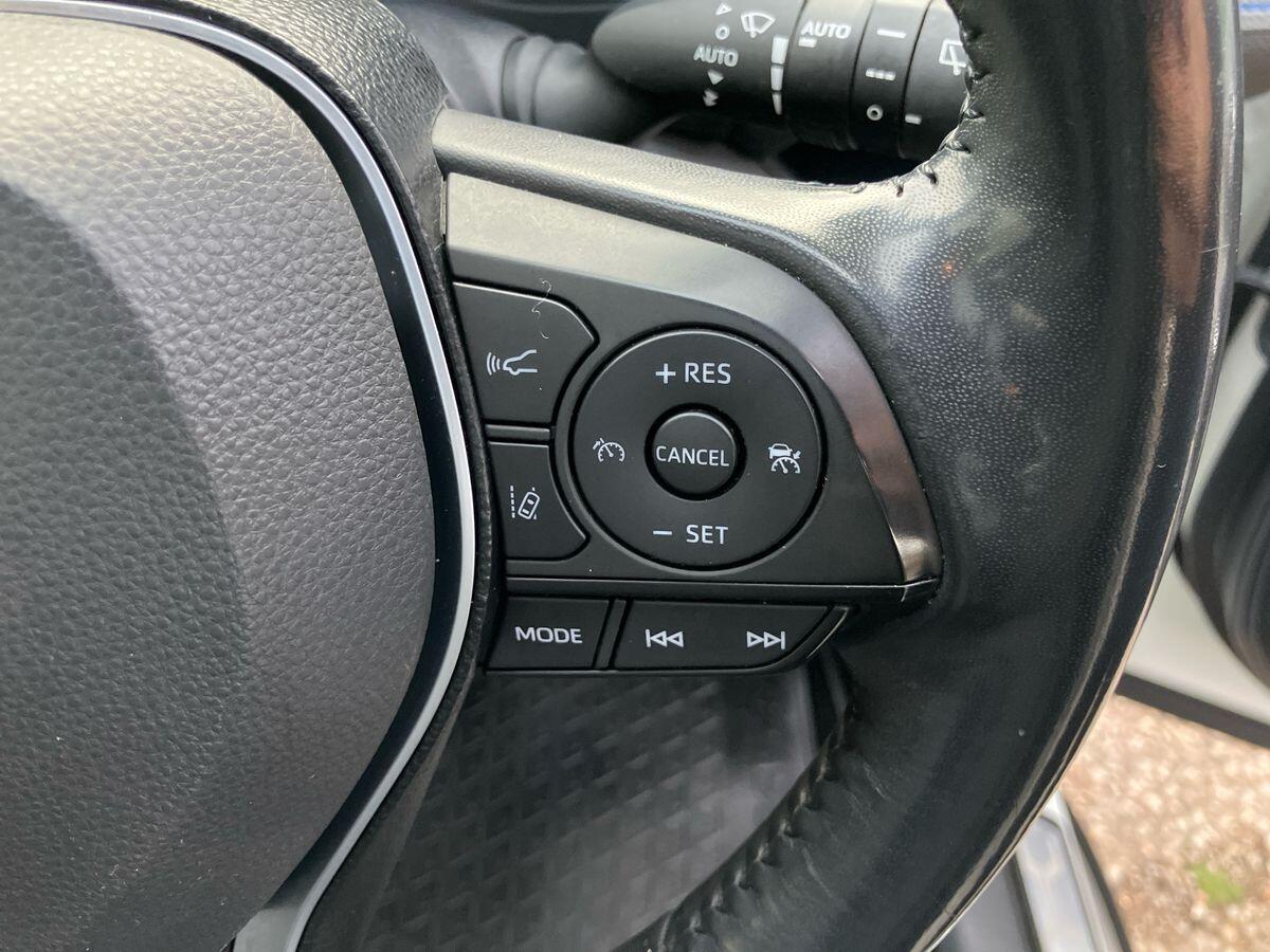 Used Toyota RAV4 2019 for sale - 76657712: Photo 51