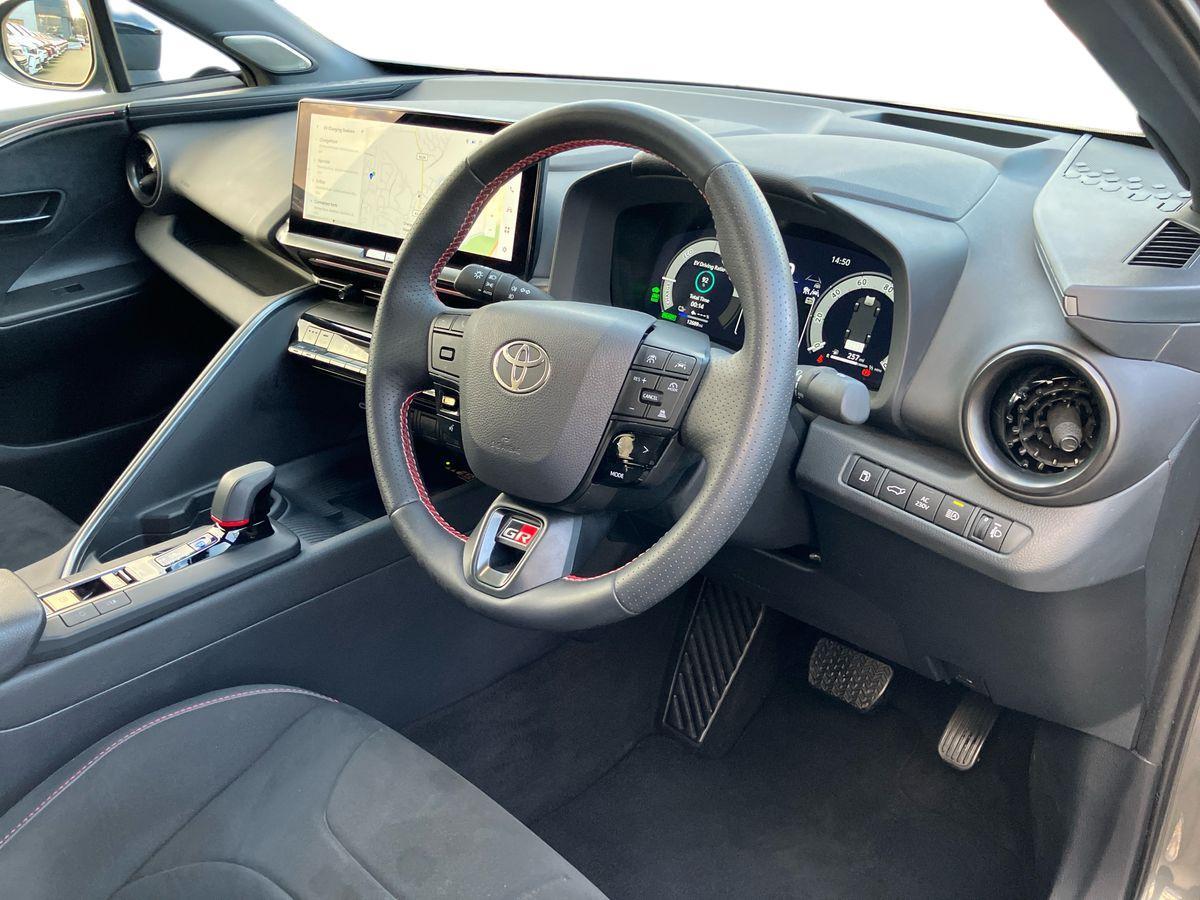 Used Toyota C-HR 2024 for sale - 76898225: Photo 13