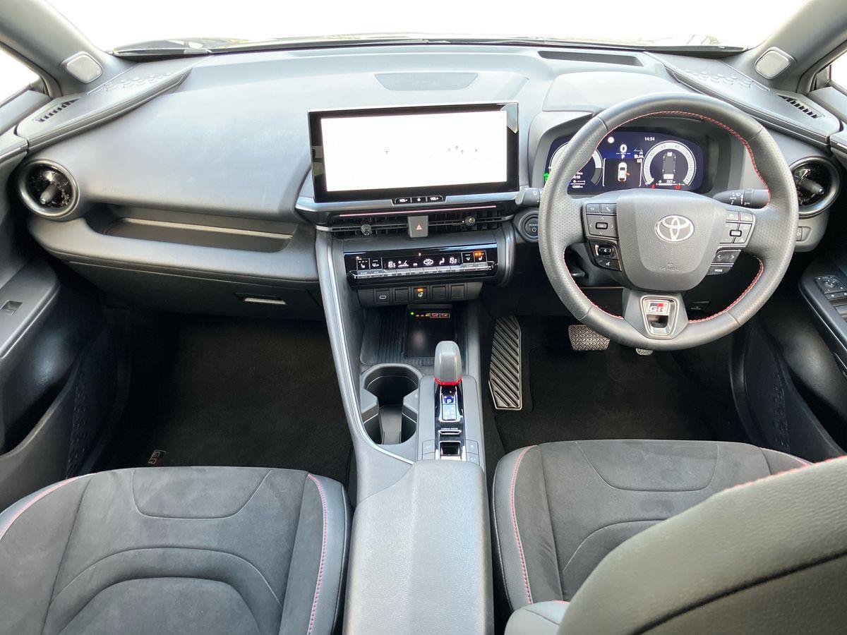 Used Toyota C-HR 2024 for sale - 76898225: Photo 15