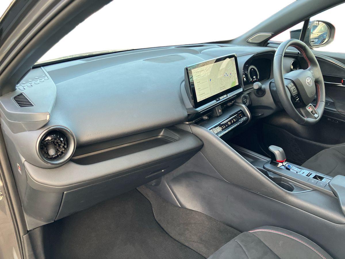 Used Toyota C-HR 2024 for sale - 76898225: Photo 17