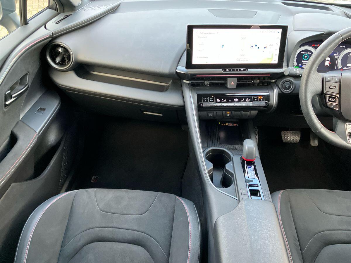 Used Toyota C-HR 2024 for sale - 76898225: Photo 18