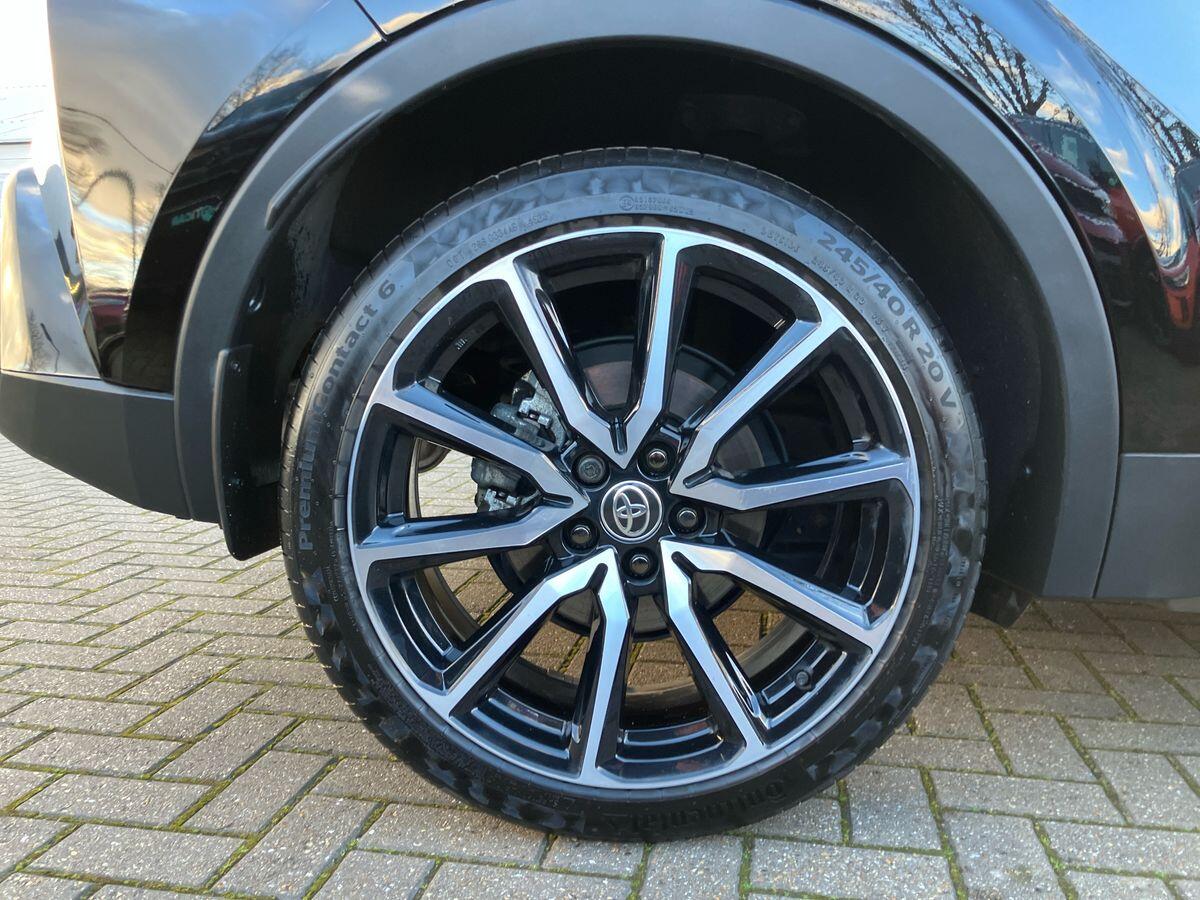 Used Toyota C-HR 2024 for sale - 76898225: Photo 31