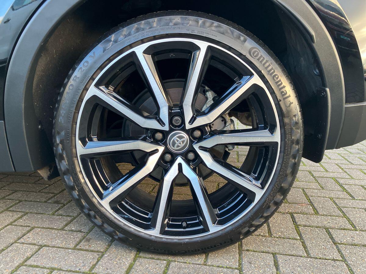 Used Toyota C-HR 2024 for sale - 76898225: Photo 34