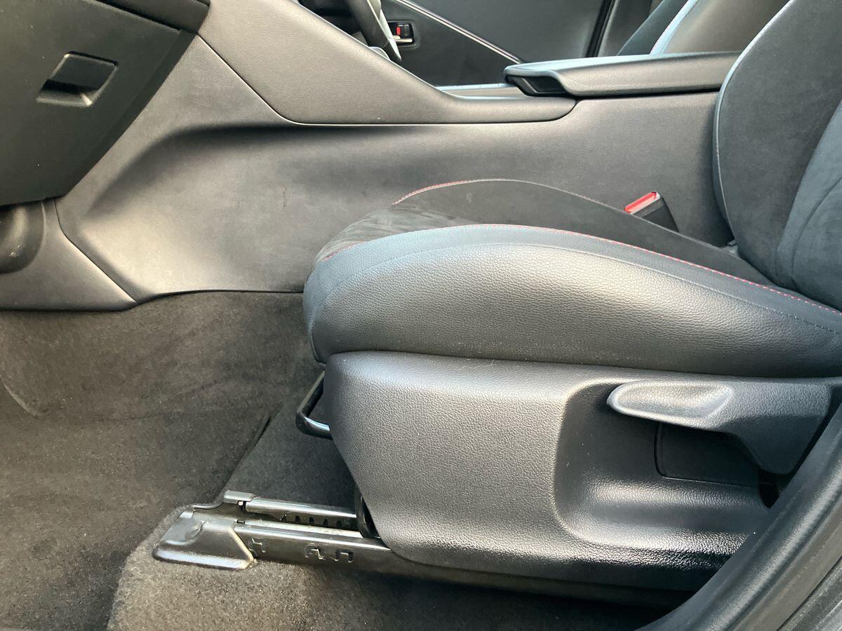 Used Toyota C-HR 2024 for sale - 76898225: Photo 47