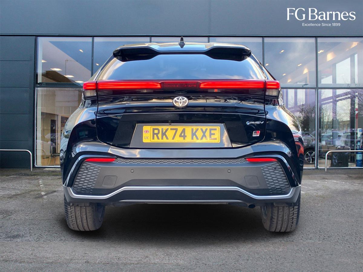 Used Toyota C-HR 2024 for sale - 76898225: Photo 5