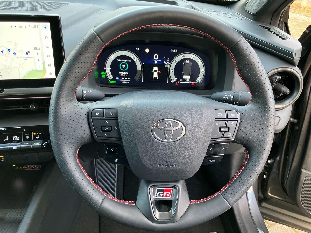 Used Toyota C-HR 2024 for sale - 76898225: Photo 55