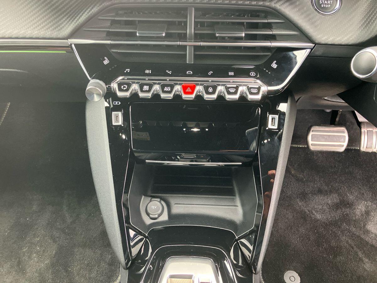 Used Peugeot 2008 2022 for sale - 76360298: Photo 19