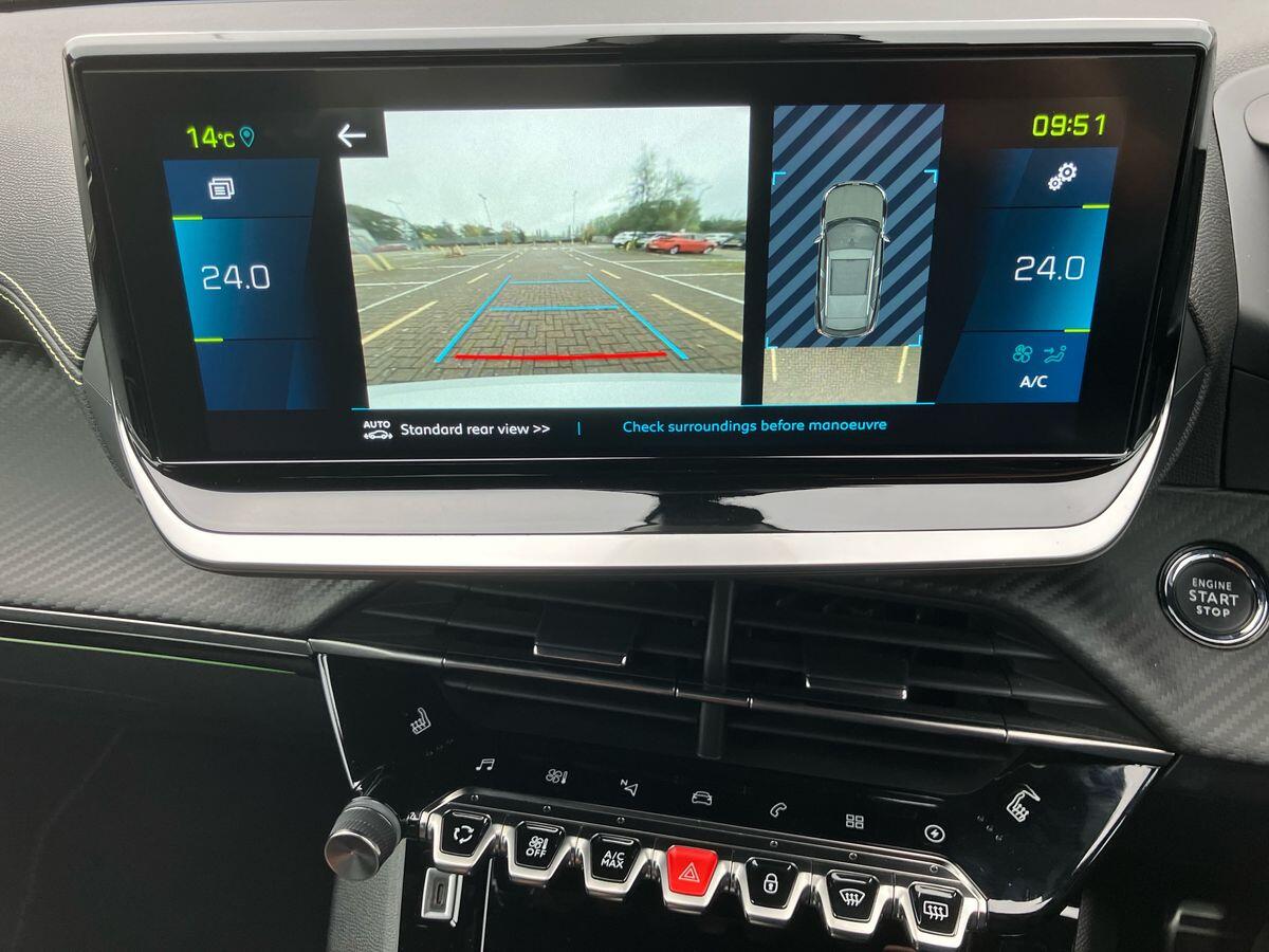 Used Peugeot 2008 2022 for sale - 76360298: Photo 25