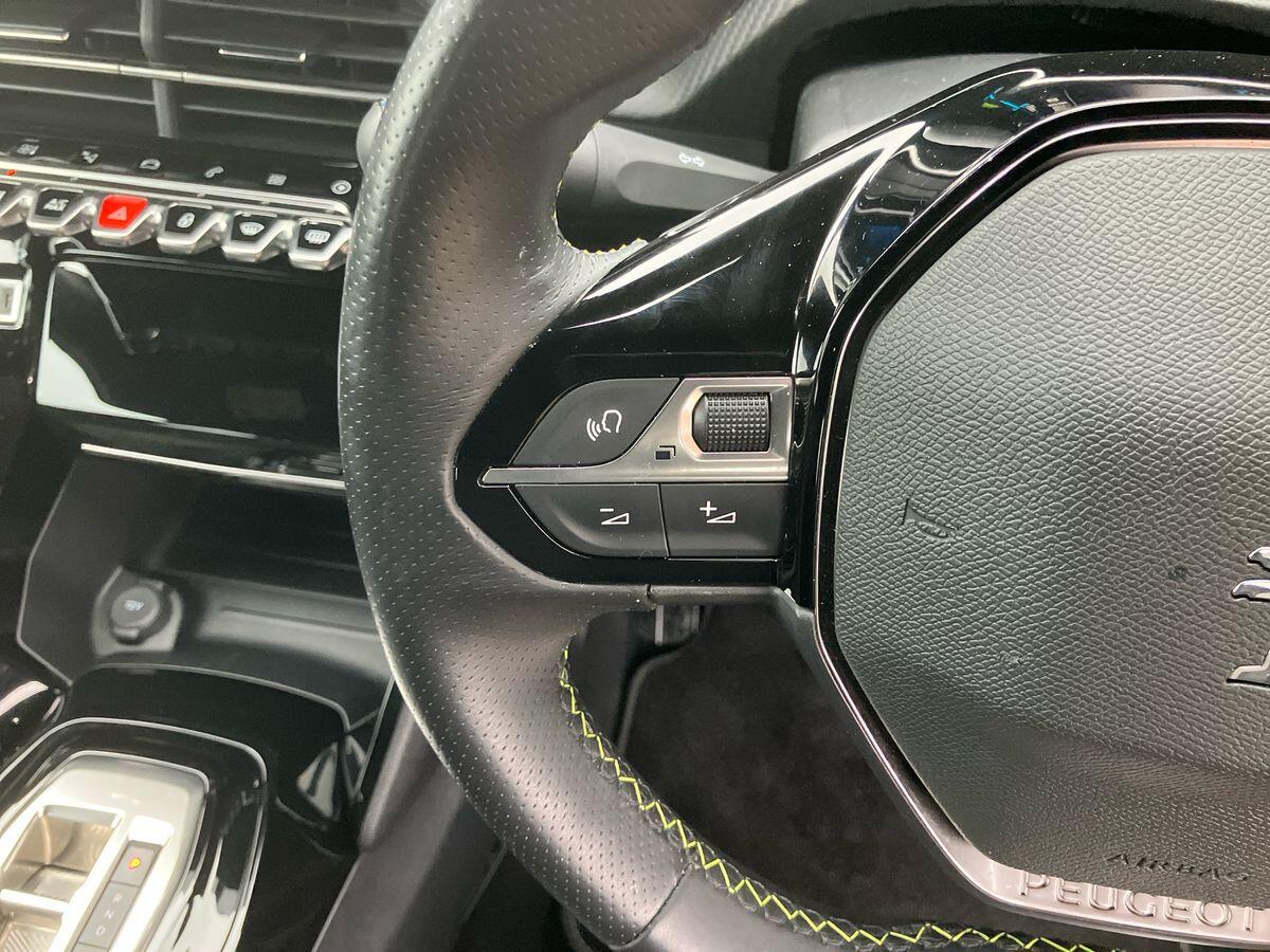 Used Peugeot 2008 2022 for sale - 76360298: Photo 27