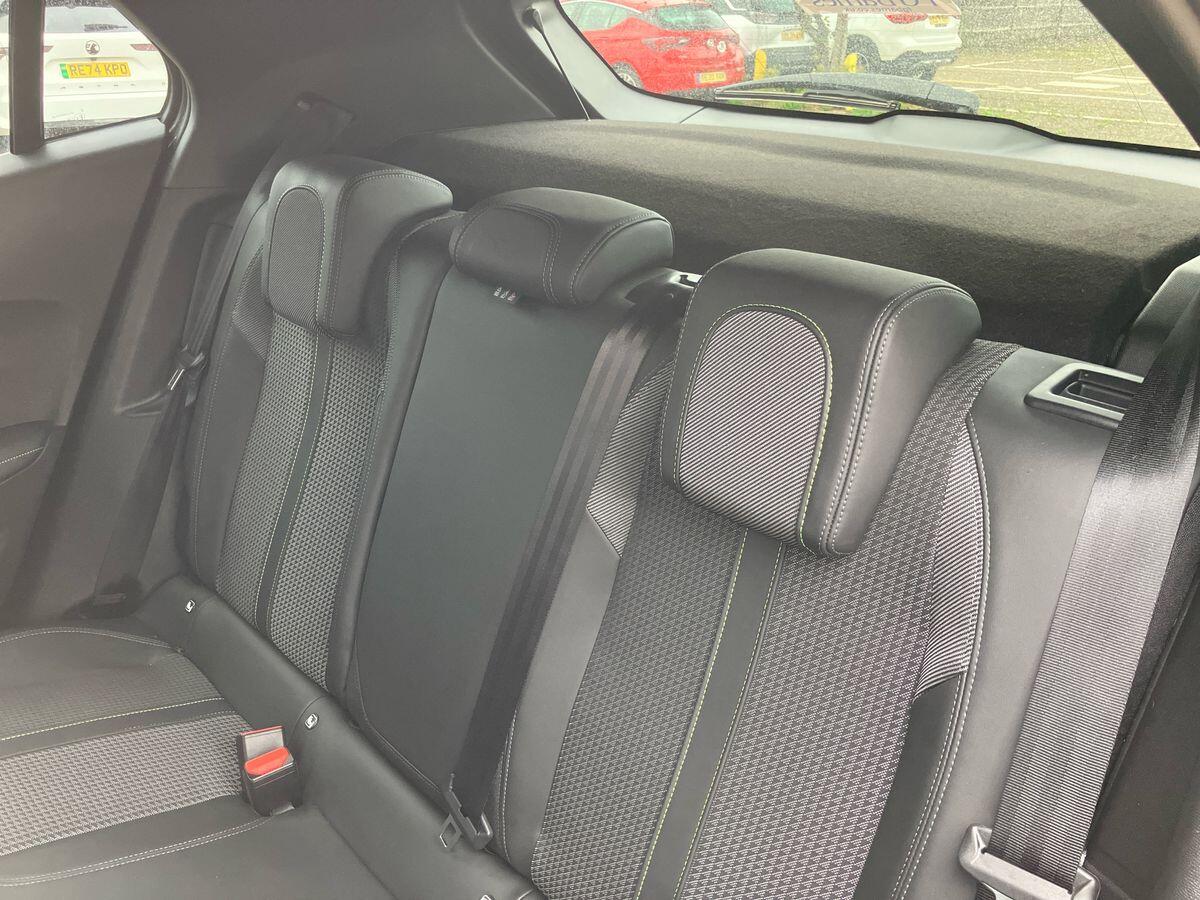 Used Peugeot 2008 2022 for sale - 76360298: Photo 29