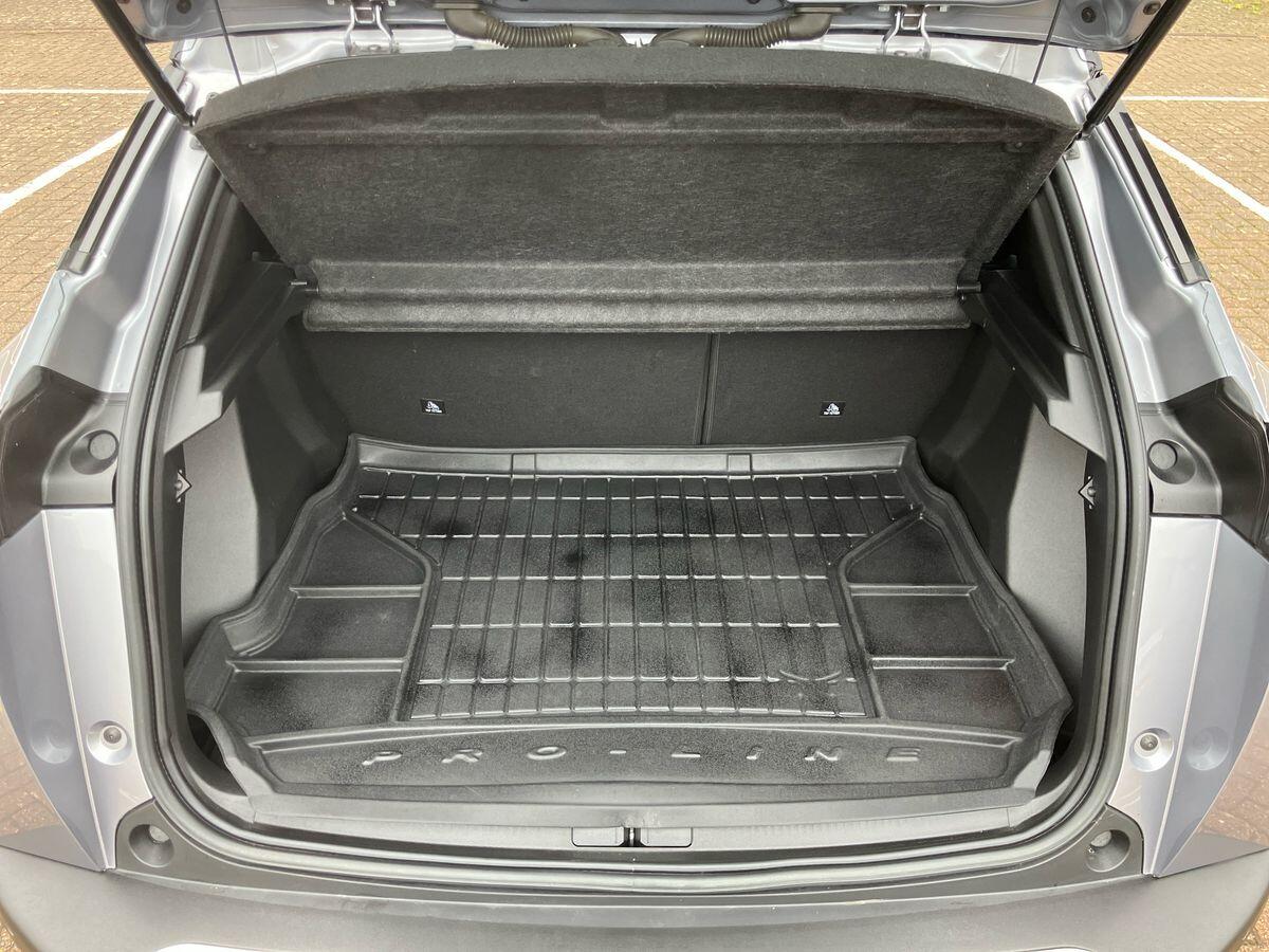 Used Peugeot 2008 2022 for sale - 76360298: Photo 30