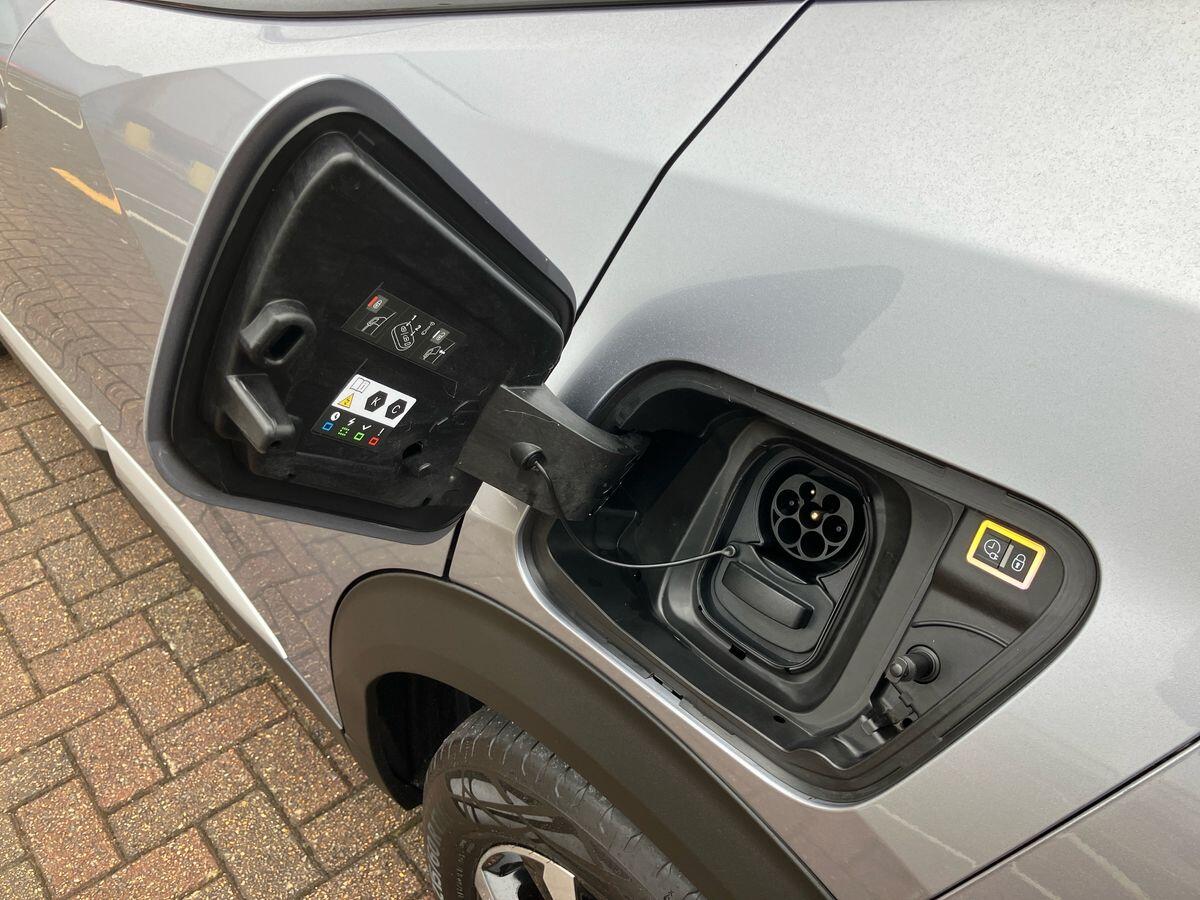 Used Peugeot 2008 2022 for sale - 76360298: Photo 46