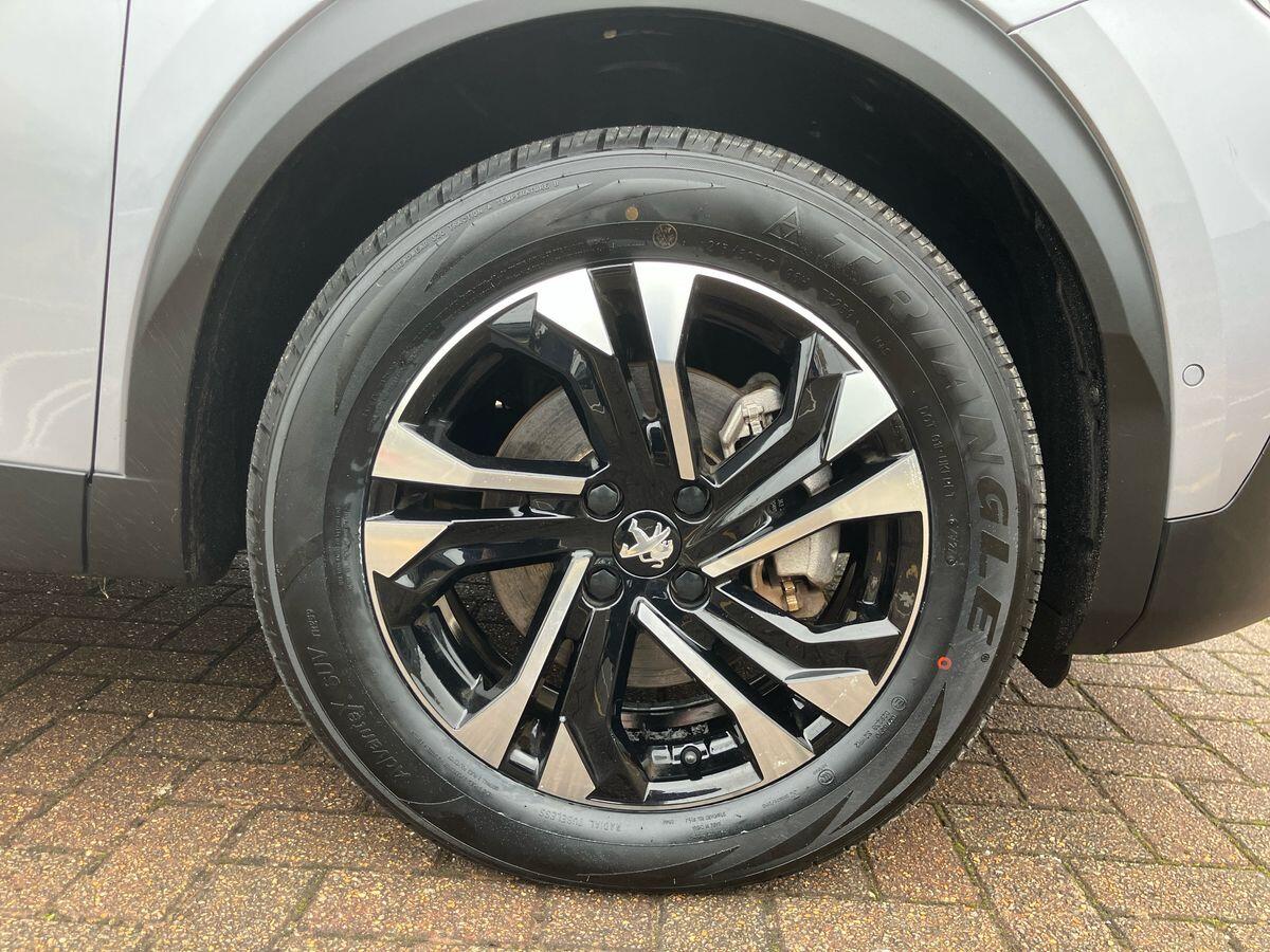 Used Peugeot 2008 2022 for sale - 76360298: Photo 51