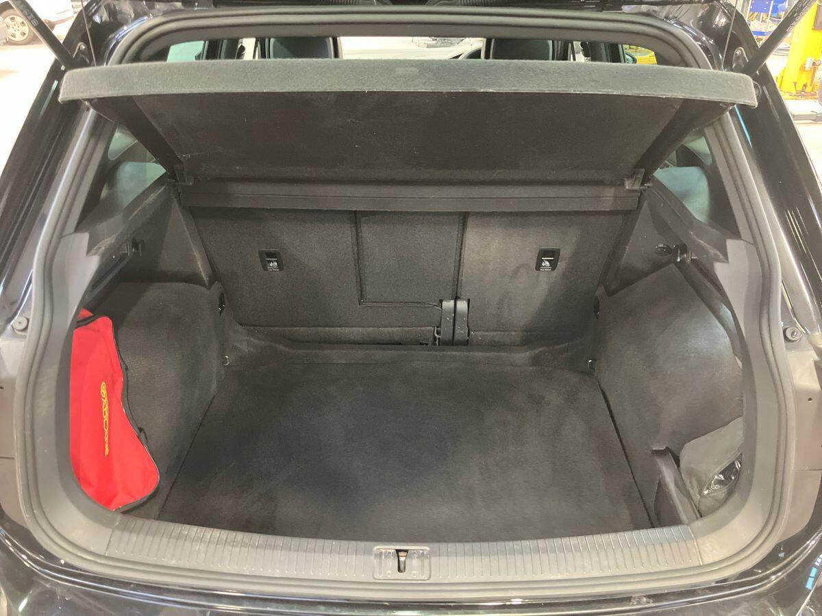 Used Volkswagen Tiguan for sale - 77175069: Photo 30