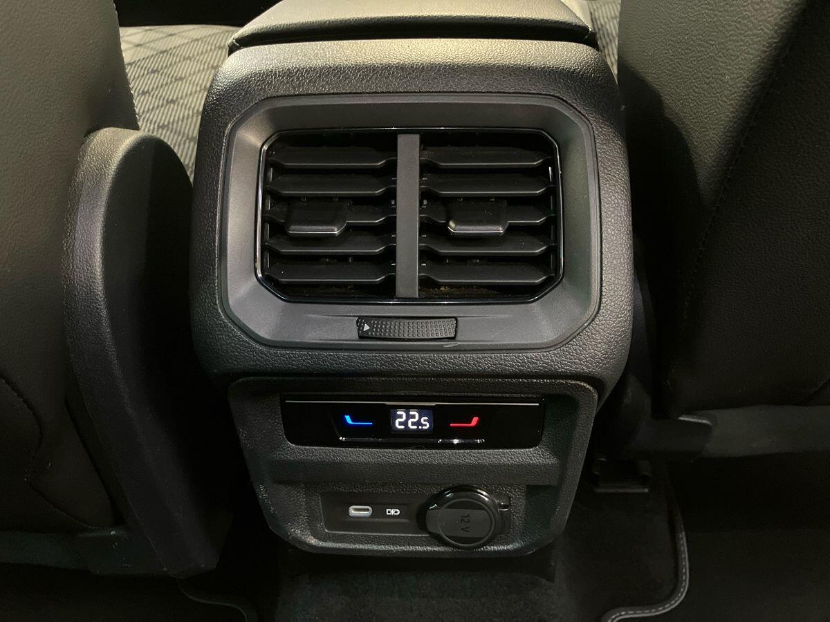 Used Volkswagen Tiguan for sale - 77175069: Photo 47