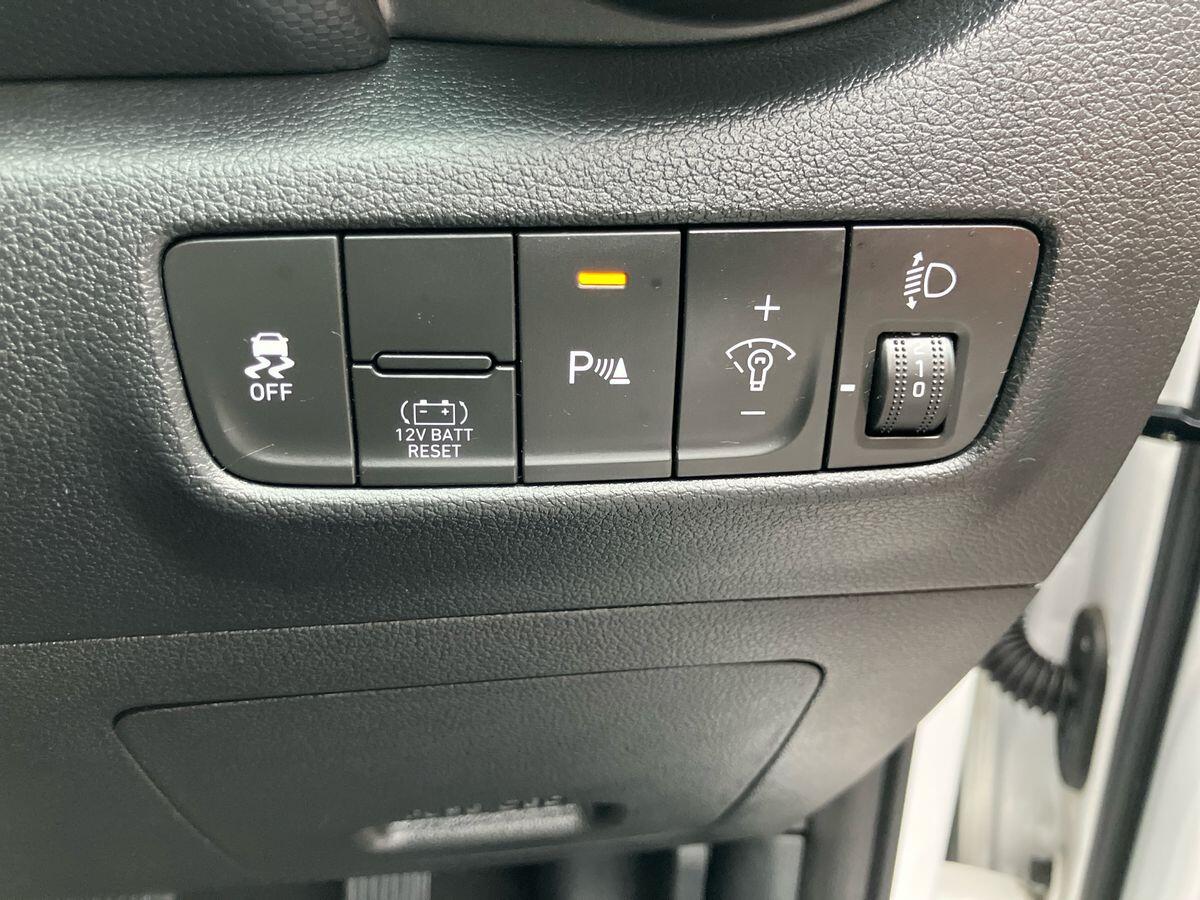 Used Hyundai KONA 2021 for sale - 75906367: Photo 41