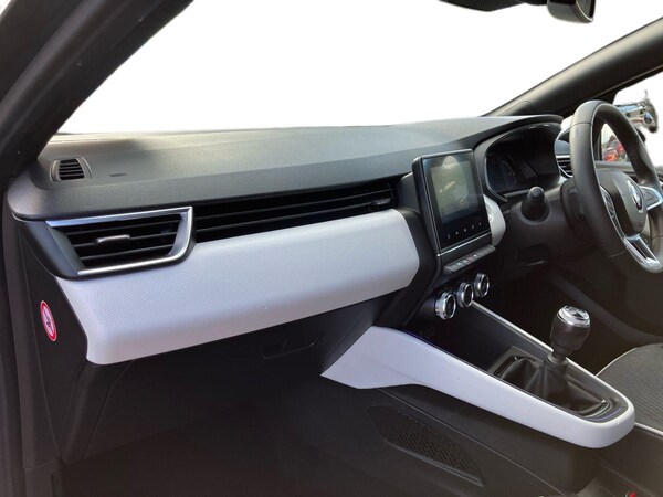 Used Renault Clio 2022 for sale - 76060009: Photo 17