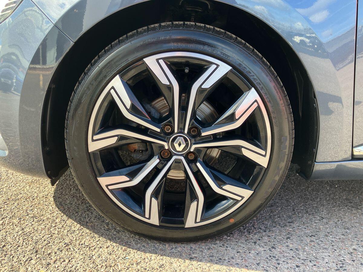 Used Renault Clio 2022 for sale - 76060009: Photo 32