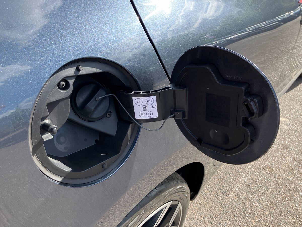 Used Renault Clio 2022 for sale - 76060009: Photo 36