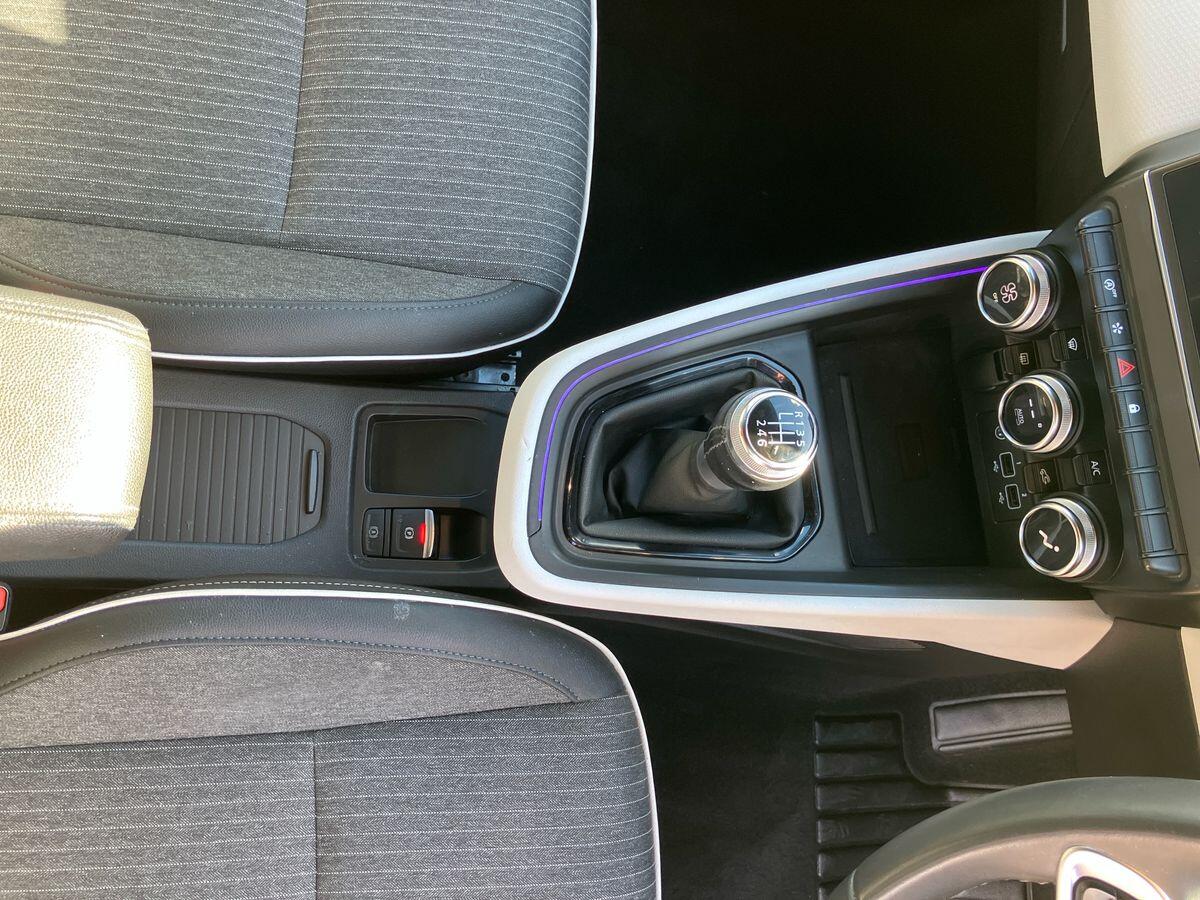 Used Renault Clio 2022 for sale - 76060009: Photo 44