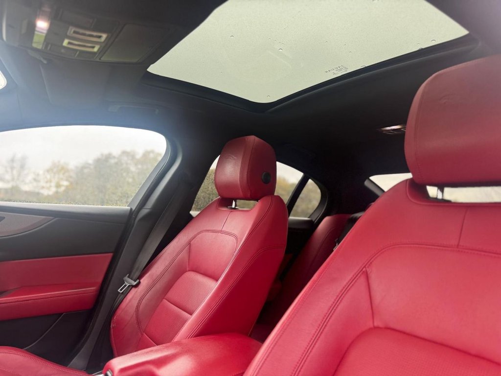 Used Jaguar XE 2020 for sale - 76649572: Photo 24