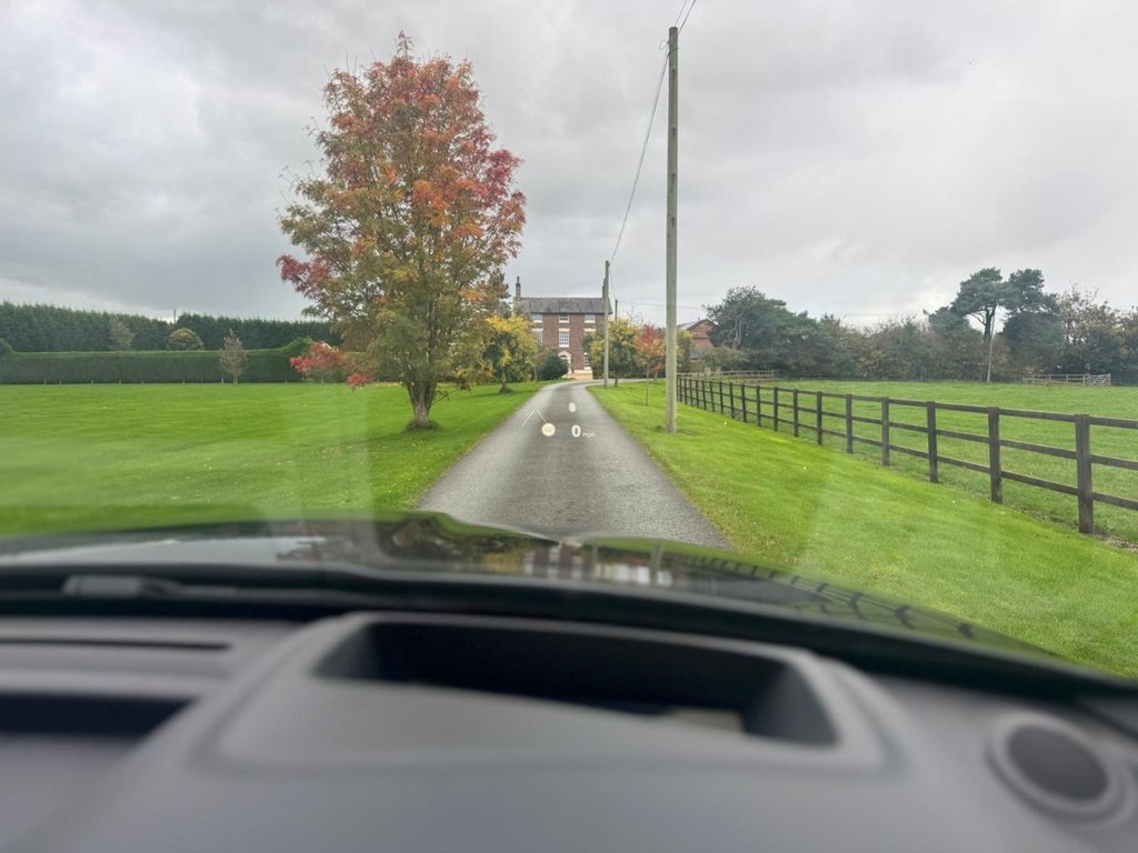 Used Jaguar XE 2020 for sale - 76649572: Photo 35