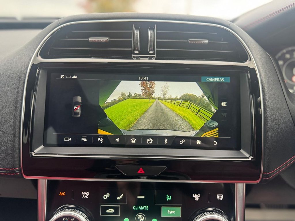 Used Jaguar XE 2020 for sale - 76649572: Photo 36