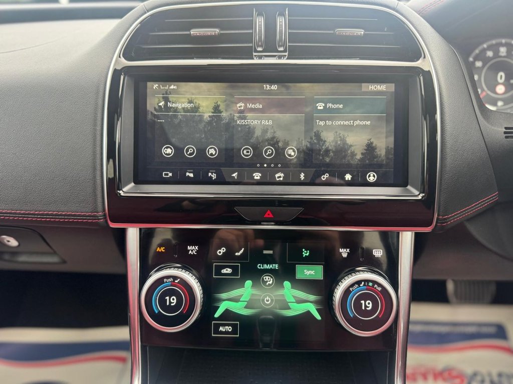 Used Jaguar XE 2020 for sale - 76649572: Photo 38