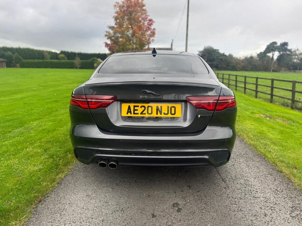 Used Jaguar XE 2020 for sale - 76649572: Photo 5