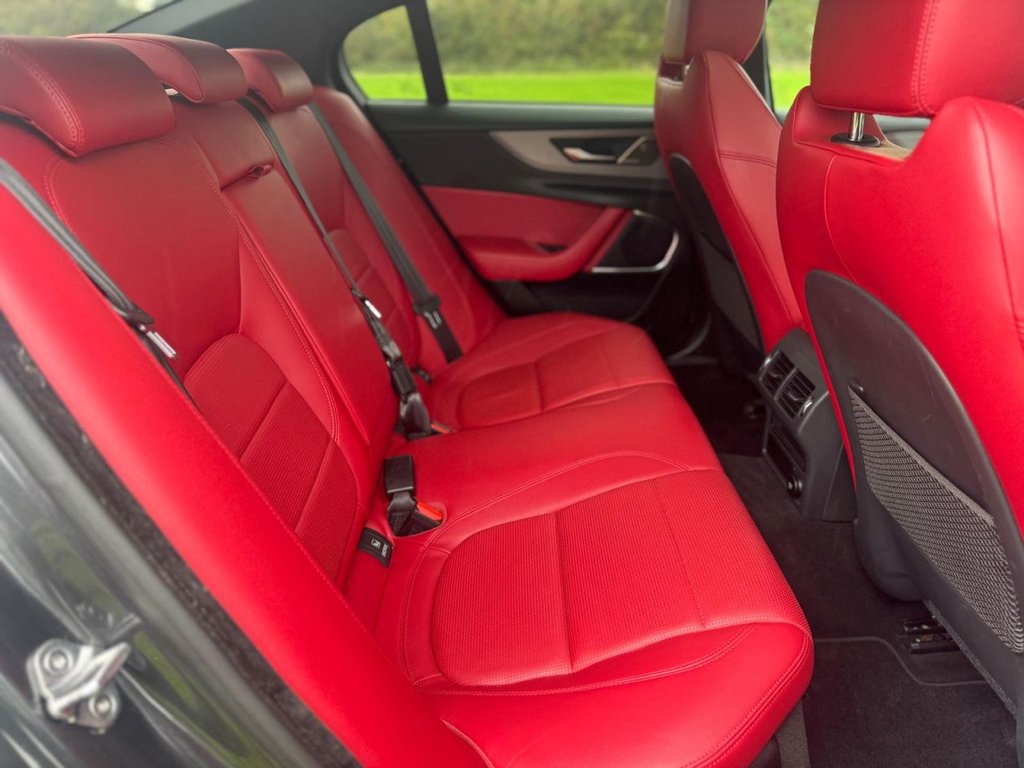 Used Jaguar XE 2020 for sale - 76649572: Photo 50