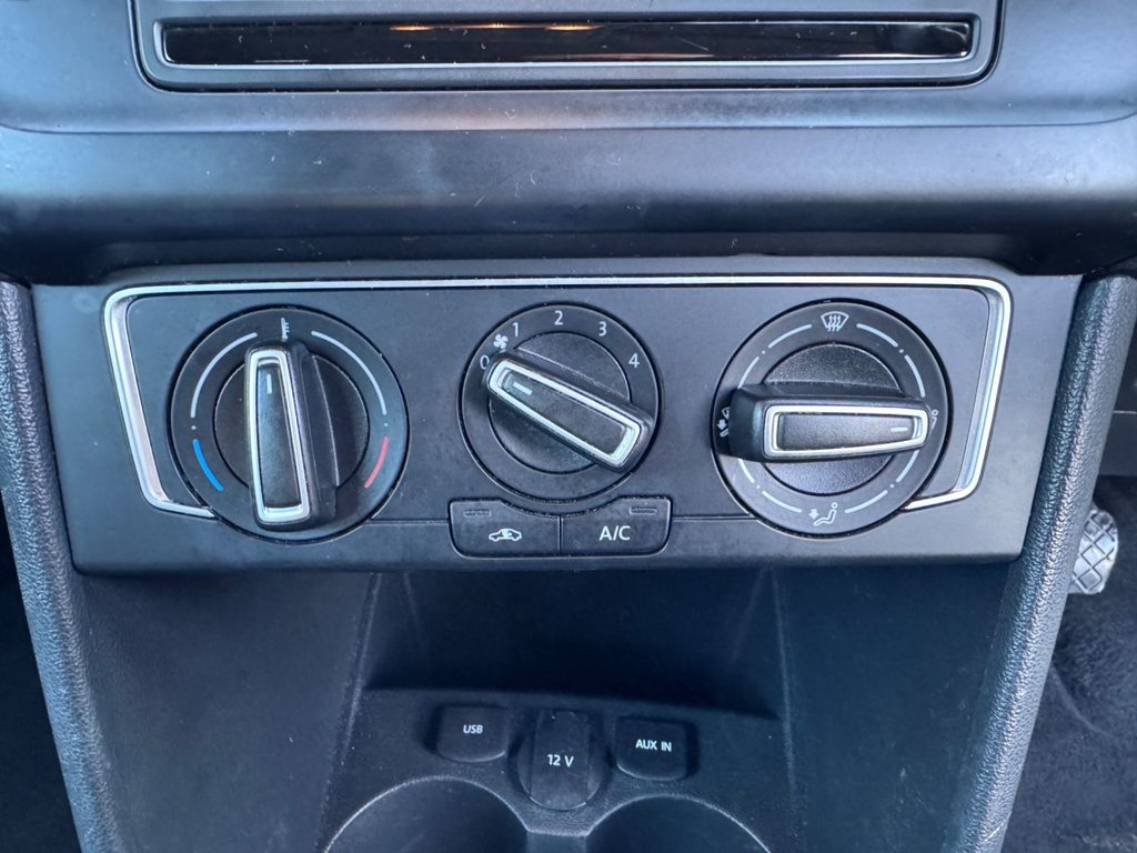 Used Volkswagen Polo 2014 for sale - 77161847: Photo 24