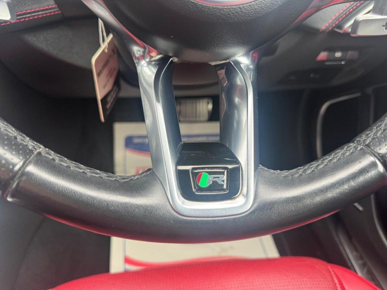 Used Jaguar XE 2020 for sale - 76572034: Photo 32