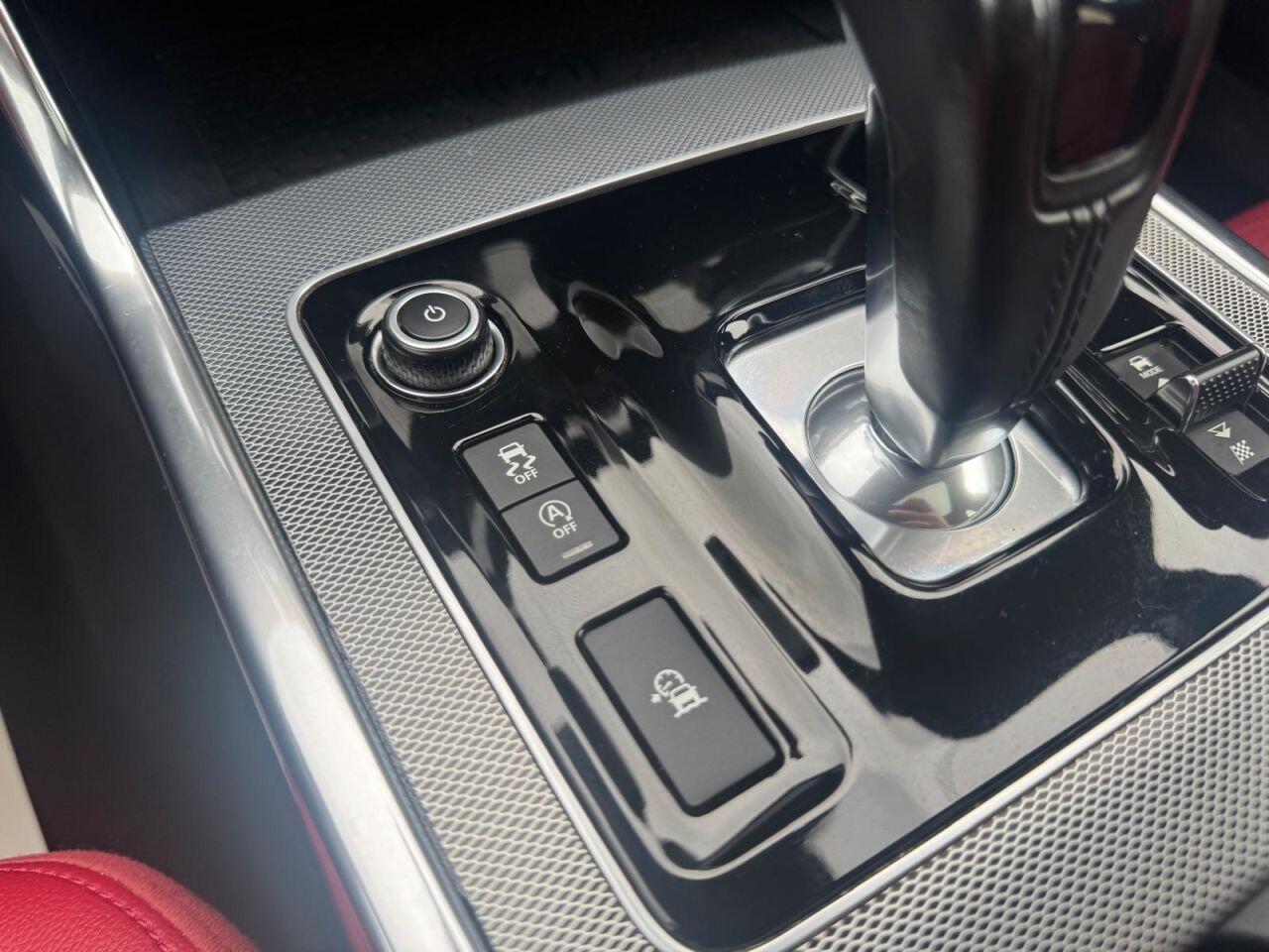 Used Jaguar XE 2020 for sale - 76572034: Photo 46