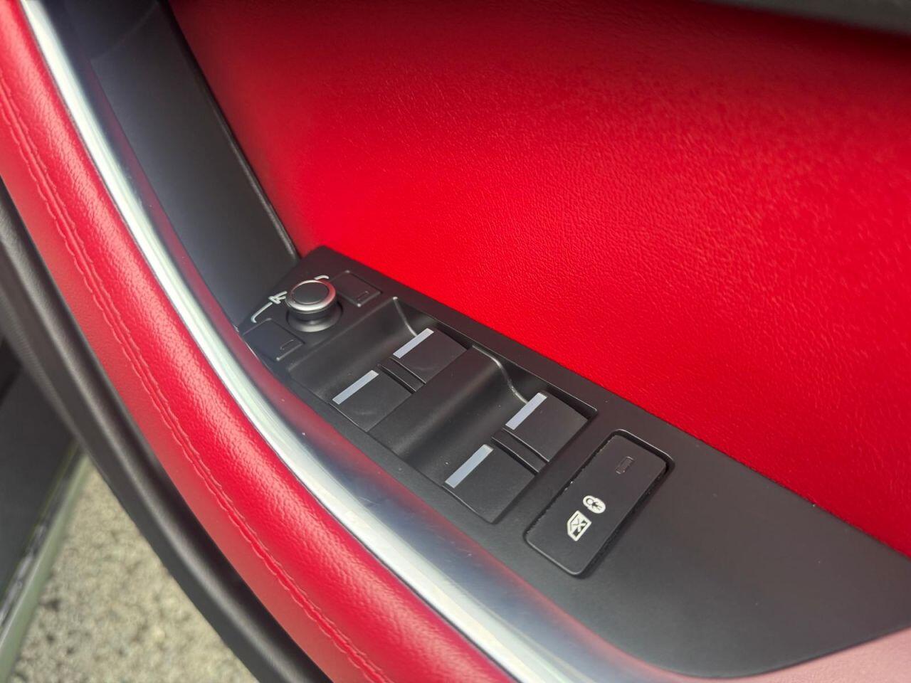 Used Jaguar XE 2020 for sale - 76572034: Photo 48