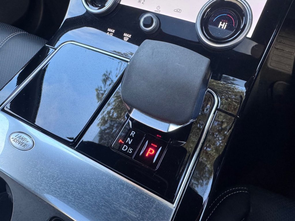 Used Land Rover Range Rover Velar 2021 for sale - 77188320: Photo 11